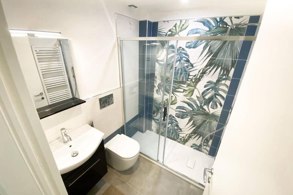 Appartamento New Agriloft 4 Palms clima, giardino e Wi-Fi a 50 mt dal mare Bordighera Esterno foto